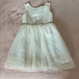 Jona Michelle Cream and Gold Formal Dress size 7